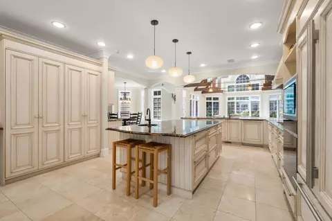 Kitchen - 5 Hamlins Xing, Dover, MA 02030 photo 3 of 3