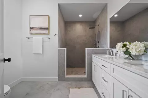 2 Readfield Pl #E, Roxbury, MA 02119 photo 6