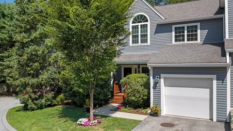 9 Bishops Forest Dr #9, Waltham, MA 02452