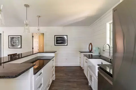 Kitchen - 5 Travis Rd, Natick, MA 01760 photo 3 of 4