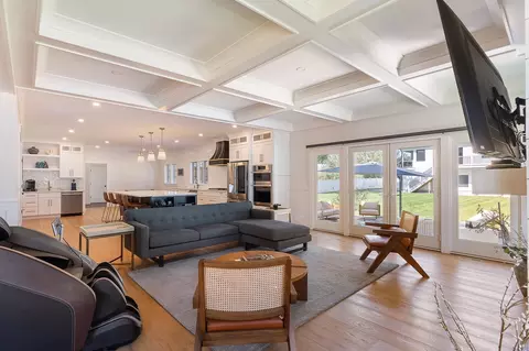 Living - 5 Travis Rd, Natick, MA 01760 photo 3 of 3