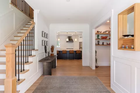 Entry Way - 5 Travis Rd, Natick, MA 01760 photo 1 of 7