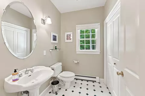 27 Juniper Rd, Upton, MA 01568 photo 22