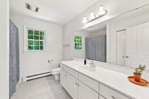 27 Juniper Rd, Upton, MA 01568 photo 33
