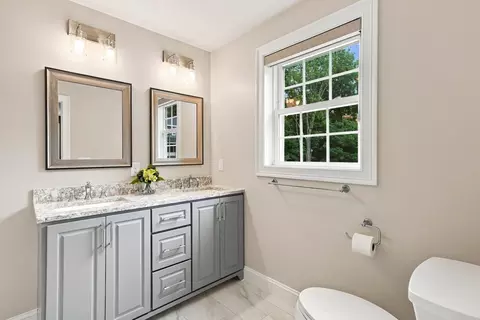 Bath - 3 Andy Rd, Worcester, MA 01602 photo 3 of 4