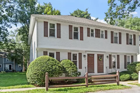 152 Wellman Ave #152, Chelmsford, MA 01863