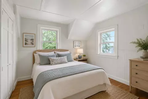 Bedroom - 15 3rd St, Wareham, MA 02571 photo 2 of 2