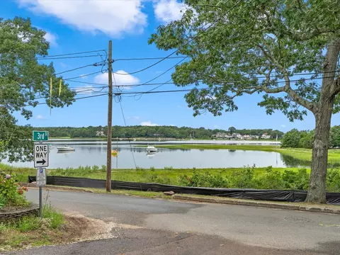 View/Area - 15 3rd St, Wareham, MA 02571 photo 1 of 8
