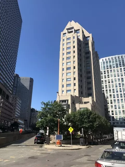 1 Huntington #1201, Boston, MA 02116