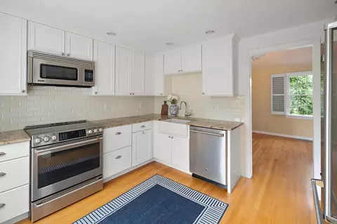 Kitchen - 116 Thistle Patch Way #116, Hingham, MA 02043 photo 2 of 2