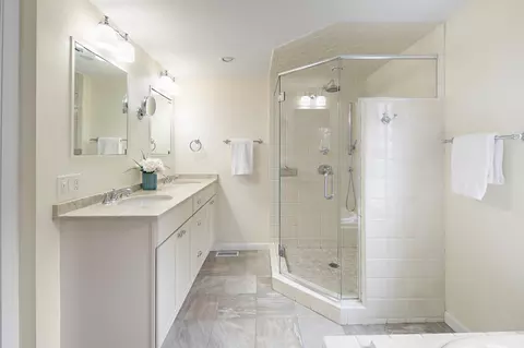 Bath - 116 Thistle Patch Way #116, Hingham, MA 02043 photo 1 of 3