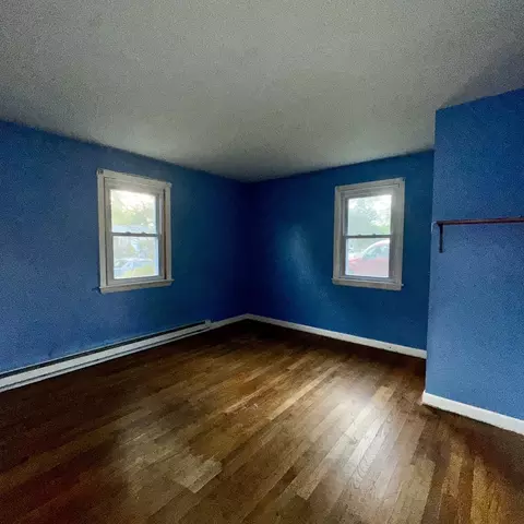 Bedroom - 47 Thyme Ln, Springfield, MA 01129 photo 2 of 2