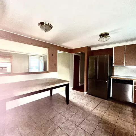 Kitchen - 47 Thyme Ln, Springfield, MA 01129 photo 9 of 9