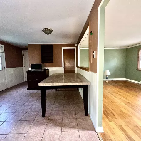 Dining - 47 Thyme Ln, Springfield, MA 01129 photo 2 of 2
