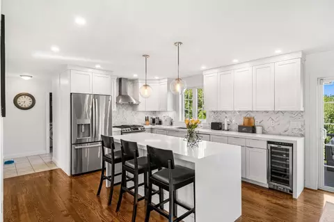 Kitchen - 22 Overlook Dr, Danvers, MA 01923 photo 1 of 3