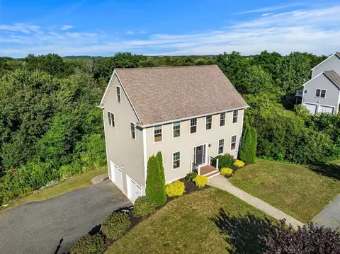 View/Area - 22 Overlook Dr, Danvers, MA 01923 photo 2 of 5