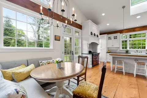 Kitchen - 41 Longmeadow Rd, Wellesley, MA 02482 photo 5 of 5