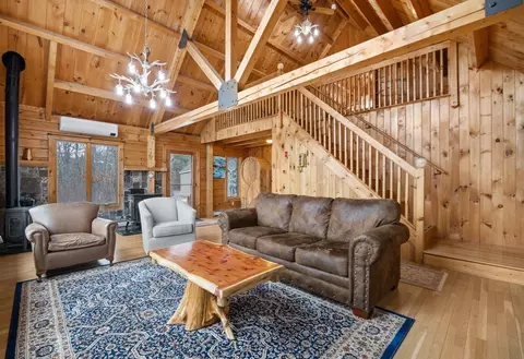 Living - 119 Valley Bars Rd, Bourne, MA 02532 photo 2 of 4