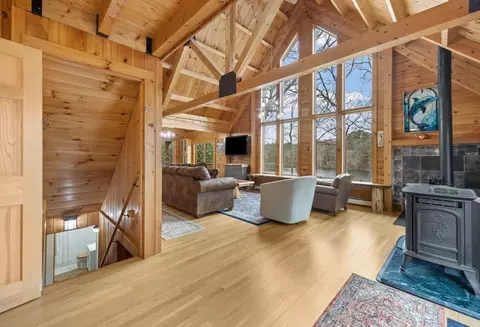 Entry Way - 119 Valley Bars Rd, Bourne, MA 02532 photo 1 of 3