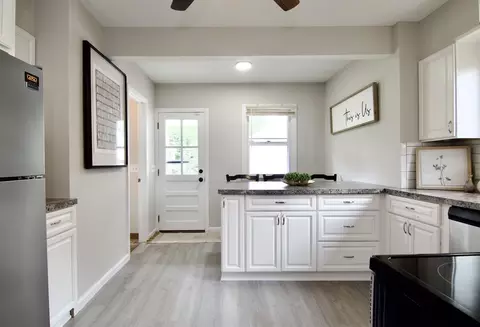 Kitchen - 25 Webber St, Springfield, MA 01108 photo 1 of 8