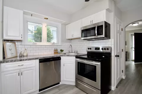 Kitchen - 25 Webber St, Springfield, MA 01108 photo 5 of 8