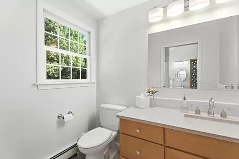 Bath - 14 King Philip Path, Mendon, MA 01756 photo 3 of 3