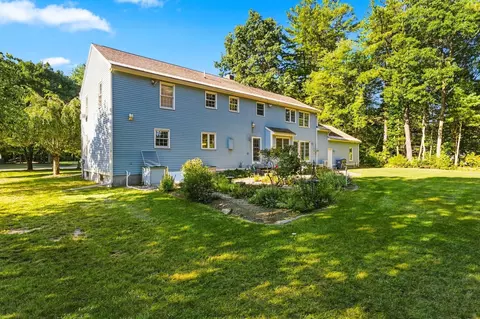 Exterior - 14 King Philip Path, Mendon, MA 01756 photo 5 of 6