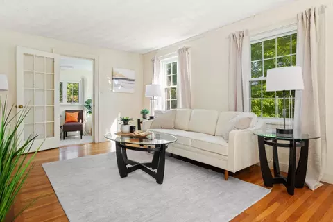 Living - 4 Stanton Rd, Stoneham, MA 02180 photo 1 of 5