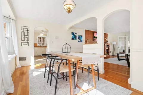 Dining - 4 Stanton Rd, Stoneham, MA 02180 photo 2 of 5
