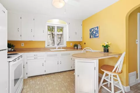 Kitchen - 4 Stanton Rd, Stoneham, MA 02180 photo 1 of 5