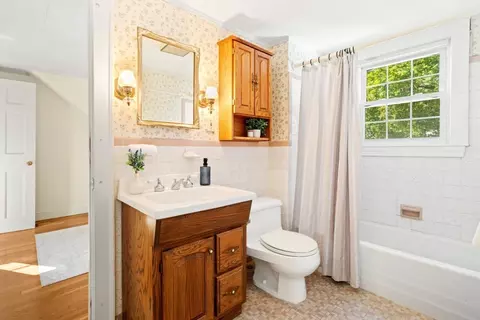 Bath - 4 Stanton Rd, Stoneham, MA 02180 photo 2 of 2