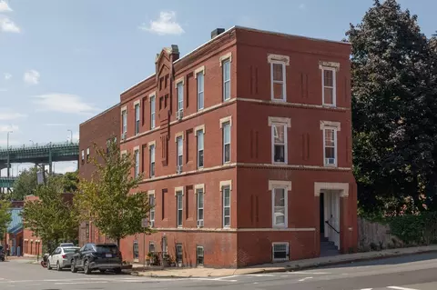 44 Beacon St #4, Chelsea, MA 02150