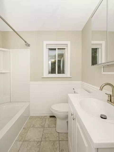 Bath - 210 E Central St #210, Natick, MA 01760 photo 3 of 3