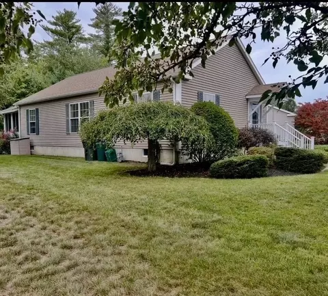21 Hemlock Dr #21, East Bridgewater, MA 02333