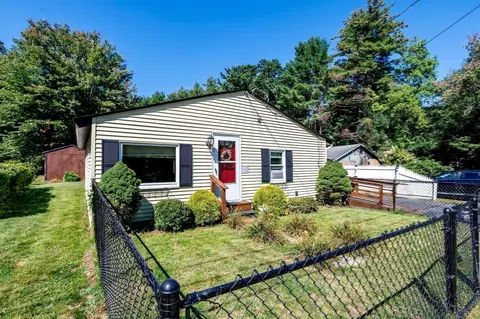 Exterior - 419 Harvard Ave, Athol, MA 01331 photo 10 of 14
