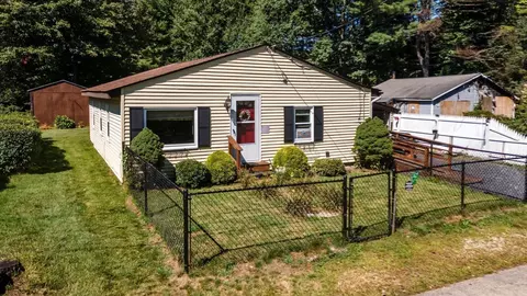 Exterior - 419 Harvard Ave, Athol, MA 01331 photo 12 of 14