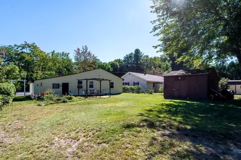 Exterior - 419 Harvard Ave, Athol, MA 01331 photo 4 of 14
