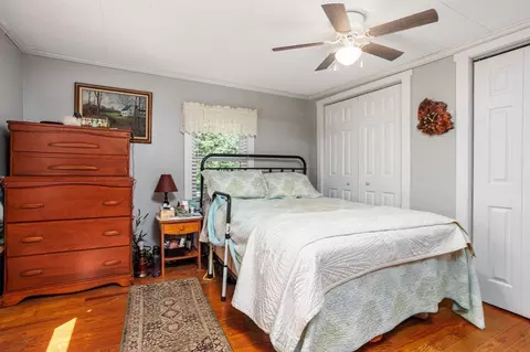 Bedroom - 419 Harvard Ave, Athol, MA 01331 photo 1 of 6