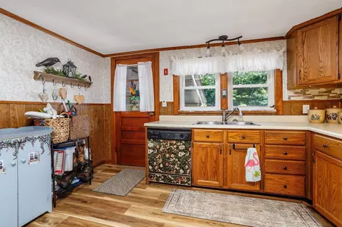Kitchen - 419 Harvard Ave, Athol, MA 01331 photo 2 of 3