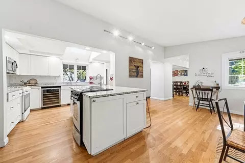 Kitchen - 49 Ashcroft Rd, Sharon, MA 02067 photo 2 of 4