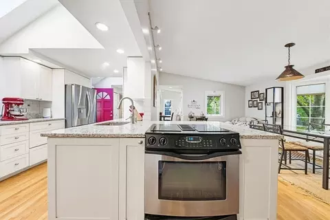 Kitchen - 49 Ashcroft Rd, Sharon, MA 02067 photo 3 of 4