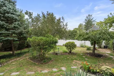 Exterior - 49 Butler Ave, Maynard, MA 01754 photo 11 of 15