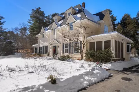 Exterior - 47 Bemis Rd, Dedham, MA 02026 photo 3 of 5