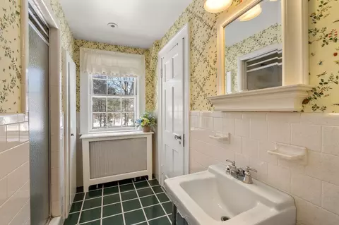 Bath - 47 Bemis Rd, Dedham, MA 02026 photo 4 of 6