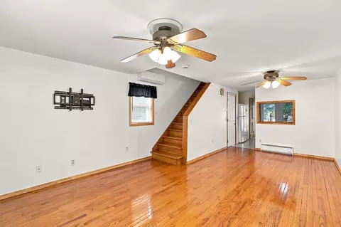 Living - 29 Chilmark St # -A, Worcester, MA 01604 photo 3 of 3
