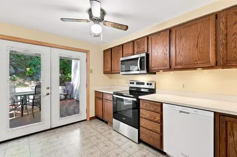 Kitchen - 29 Chilmark St # -A, Worcester, MA 01604 photo 3 of 5