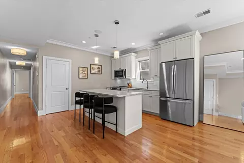 Entry Way - 861 E 2nd St #3, Boston, MA 02127 photo 1 of 2