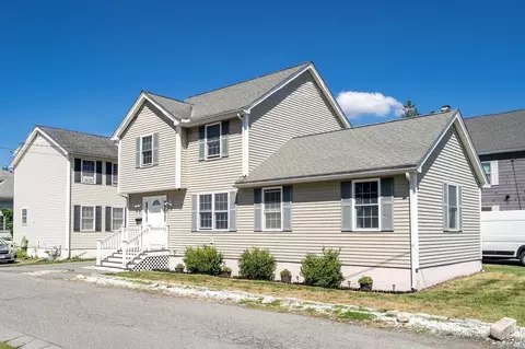 Exterior - 5 Wright St #B, Lowell, MA 01854 photo 4 of 4