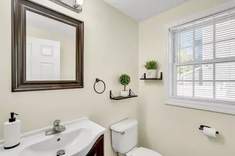 Bath - 5 Wright St #B, Lowell, MA 01854 photo 1 of 2