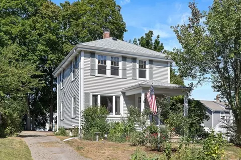 89 Bedford St, Waltham, MA 02453